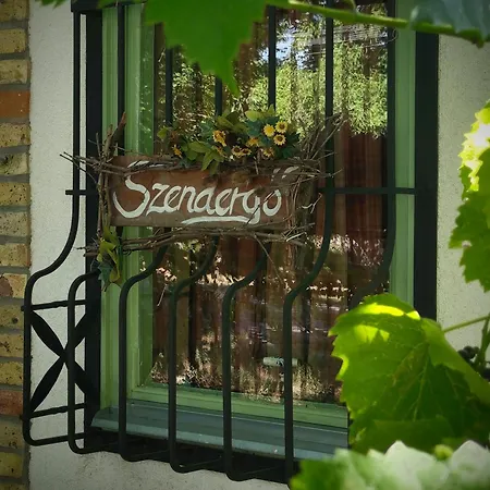 Szendergo - Pincefalu Appartement *